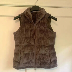 Athleta Womens Goose Down Grey Vest
